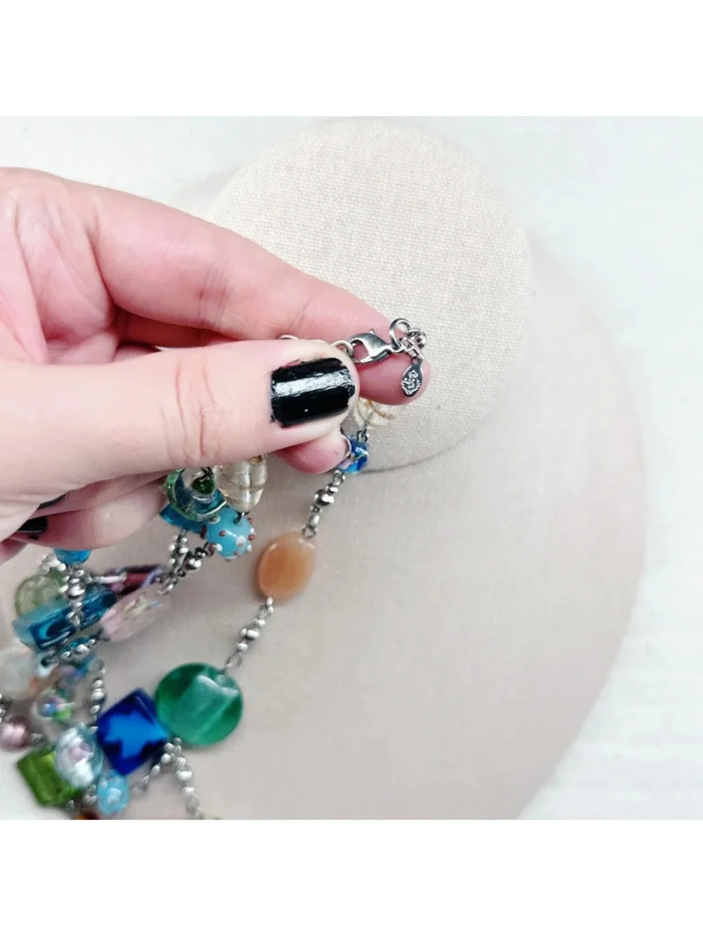 342u. Premier Designs Floral Glass Necklace